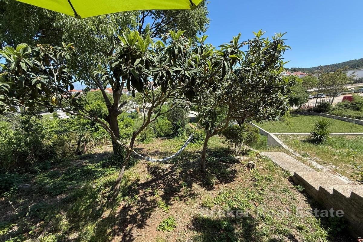 Haus in ruhiger Lage mit Meerblick