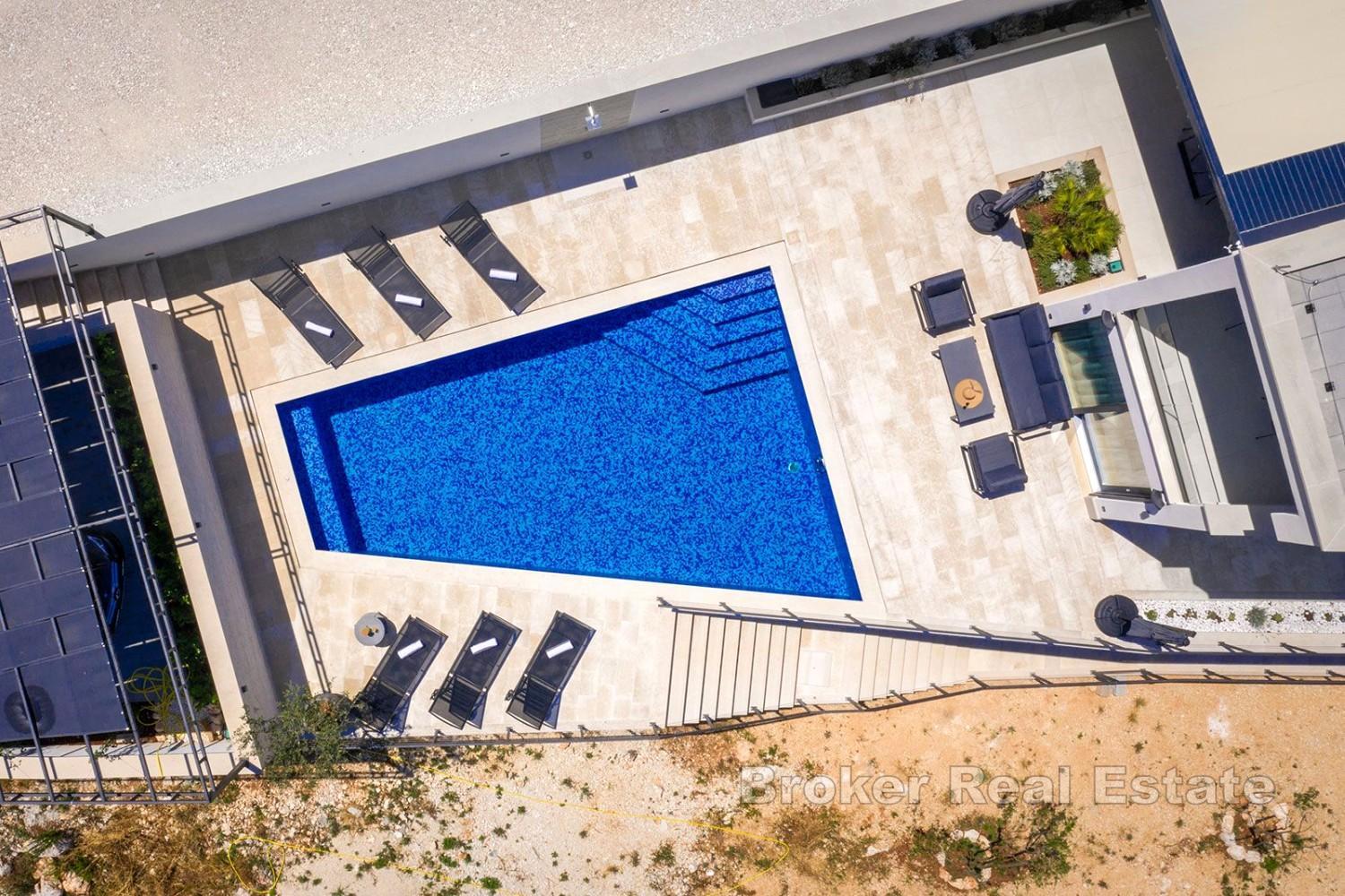 Modern villa på privat läge