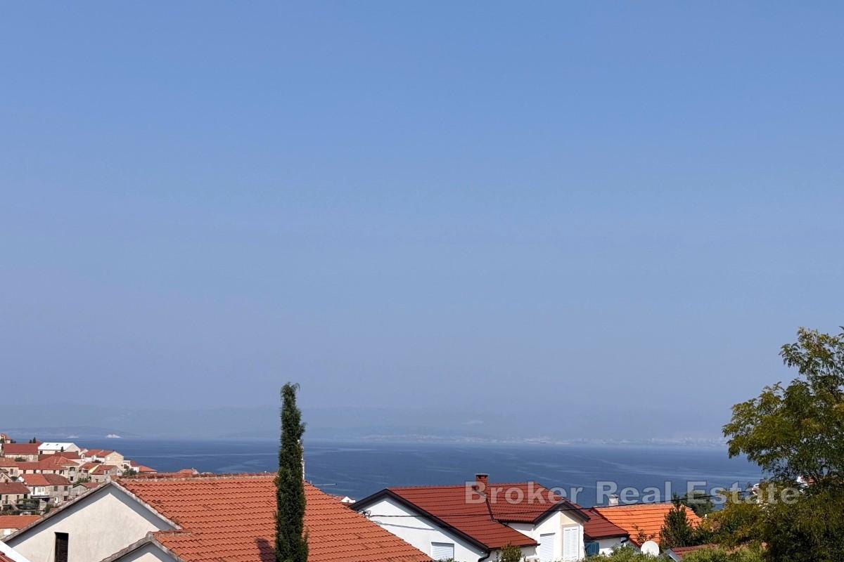 Dvoupokojový apartmán se zahradou a výhledem na moře