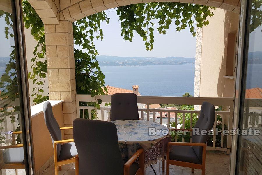 Apartment house with open sea view