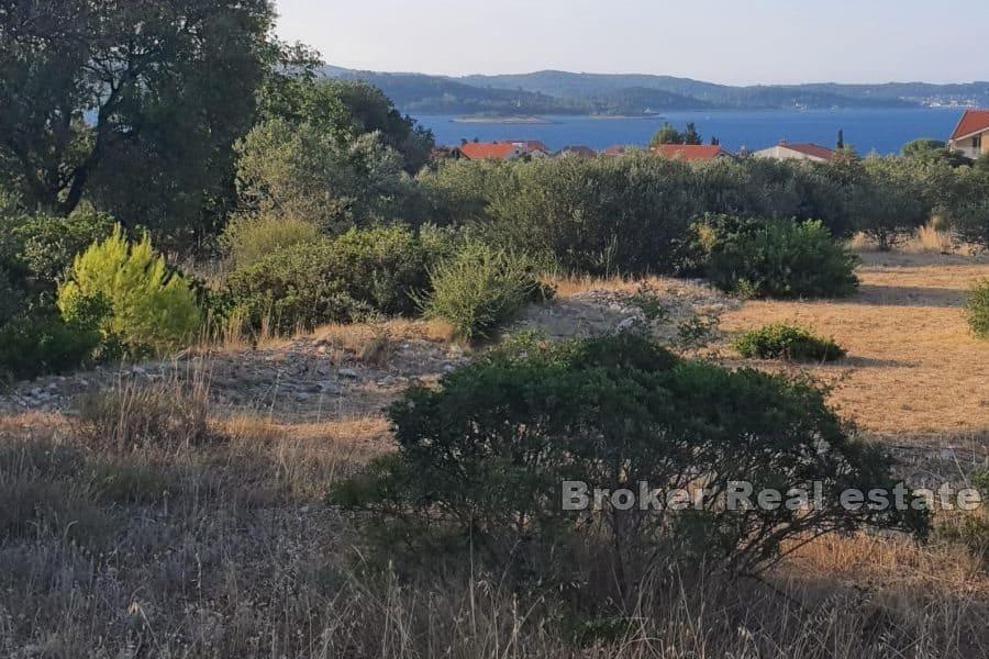 Building plot with sea view