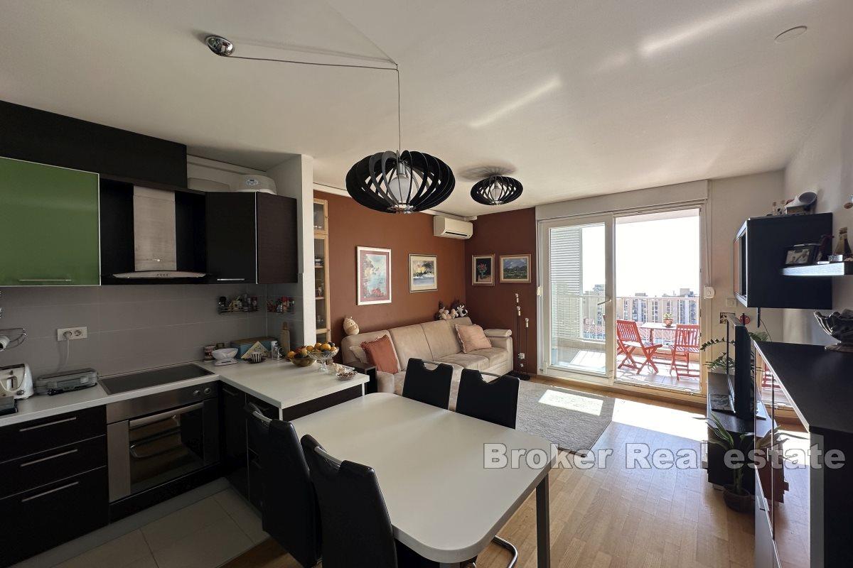 Eine Zwei-Zimmer-Wohnung mit wunderschönem Meerblick