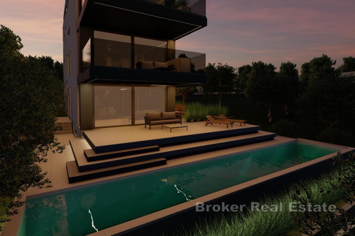Moderne Wohnung mit privatem Pool und Meerblick