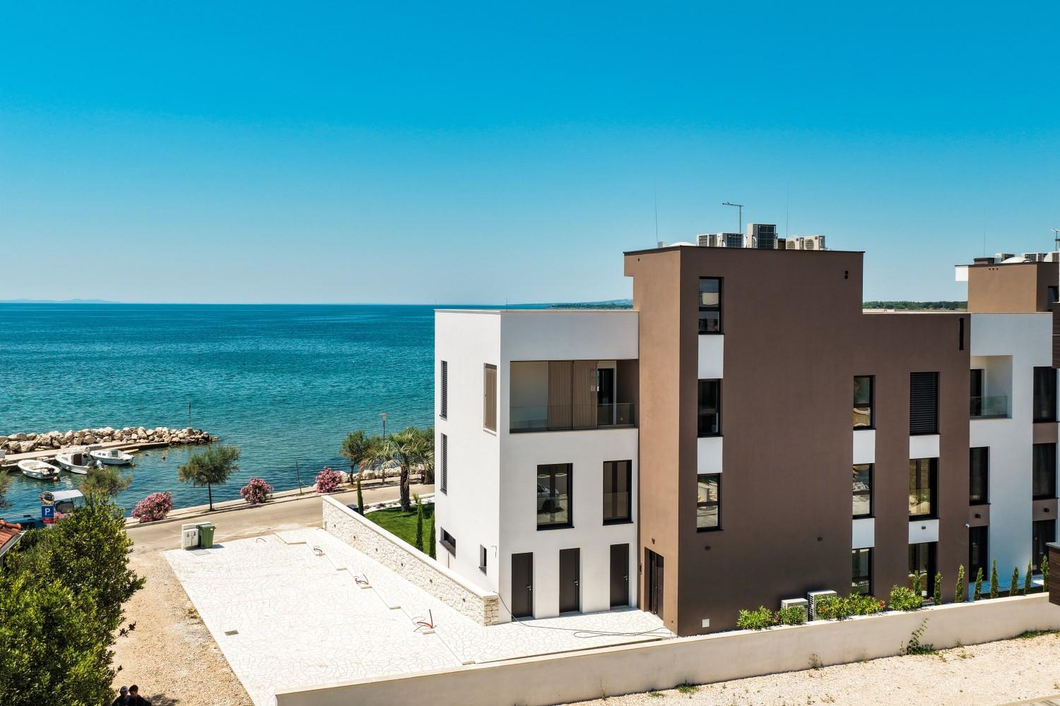 001-2043-168-near-zadar-apartment-in-a-new-building-sea-view-for-sale