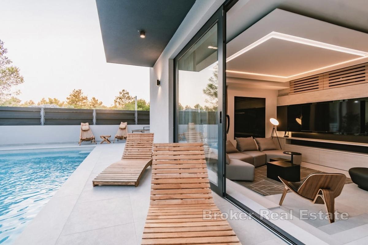 Haus mit Pool zur Langzeitmiete