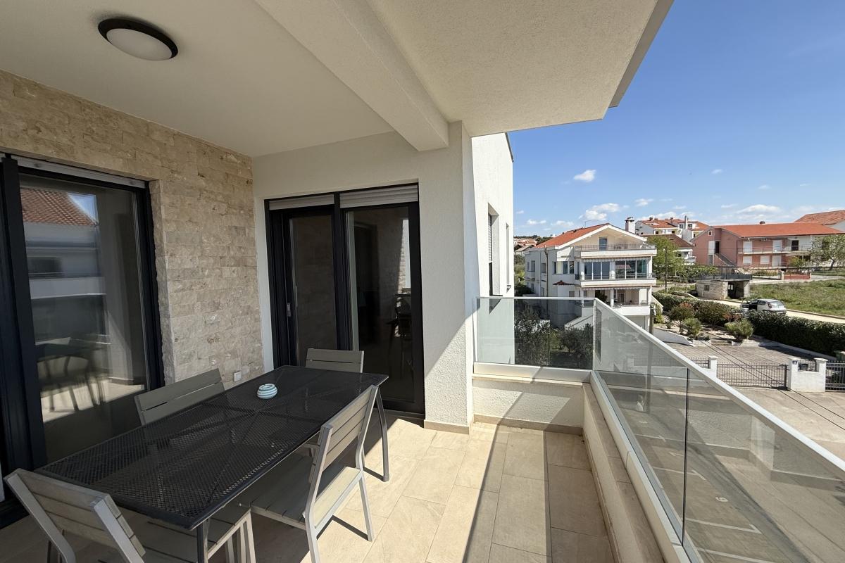 Geräumige Wohnung in einem Neubau mit Meerblick