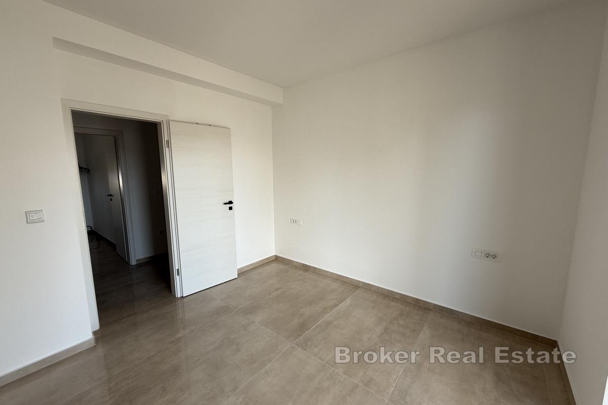 Geräumige Wohnung in einem Neubau mit Meerblick
