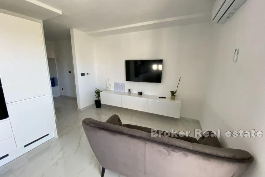 Moderne Villa mit Pool