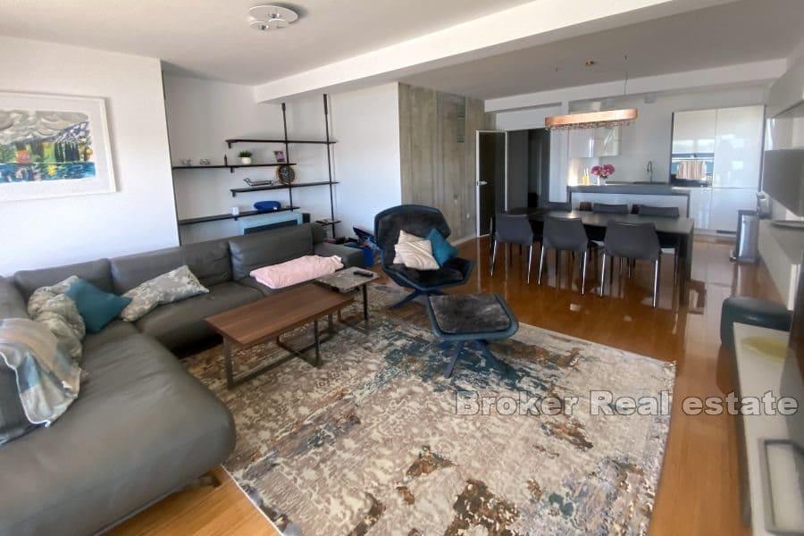 Apartmán v novostavbě u moře