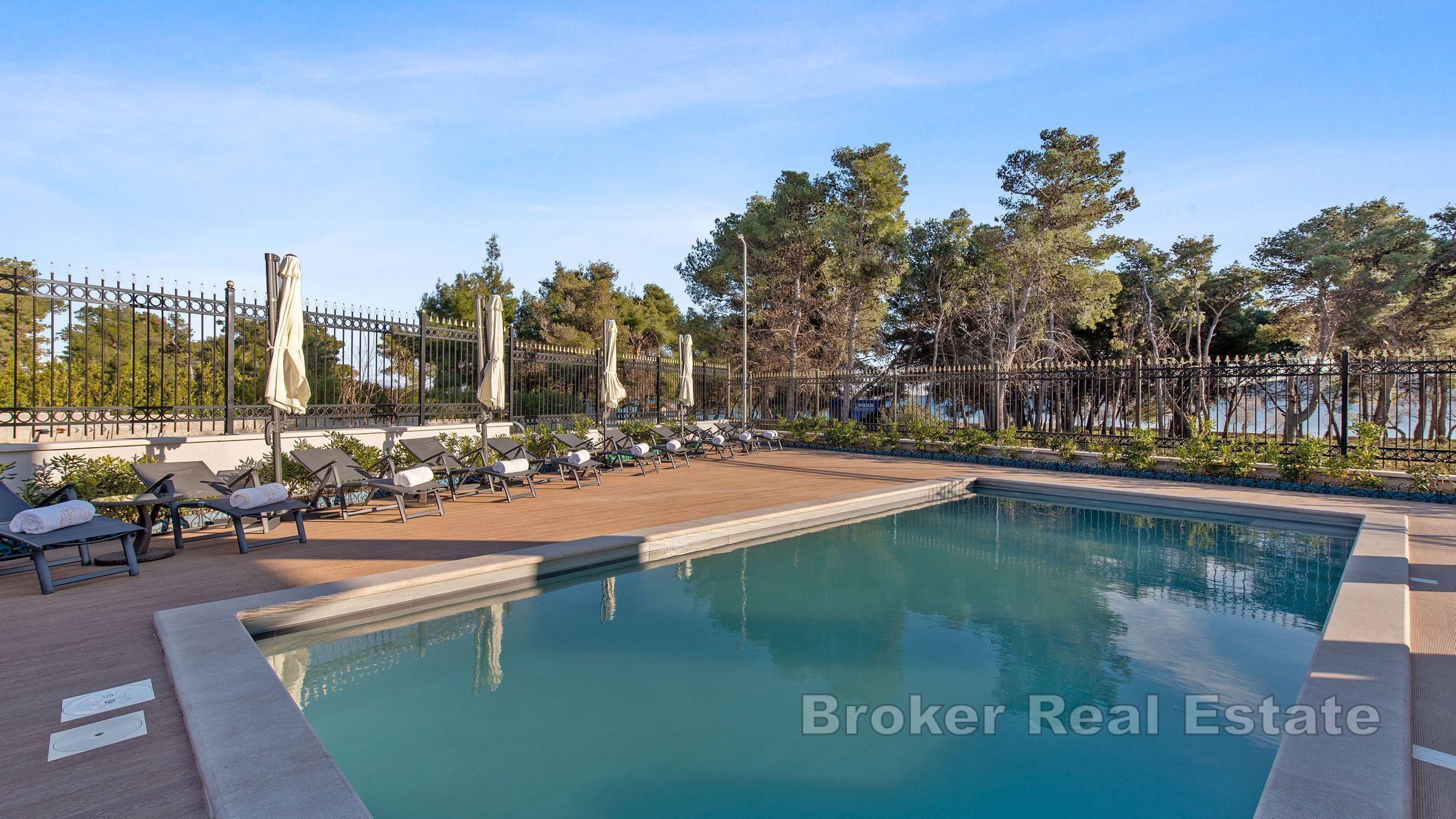 Eine außergewöhnliche Villa mit Pool und Meerblick