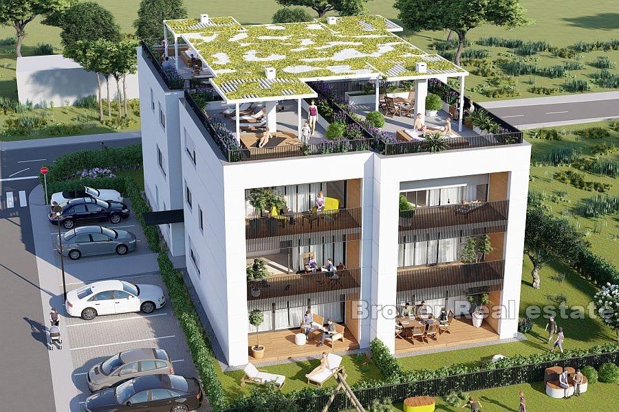 Terreno con albergo - progetto turistico