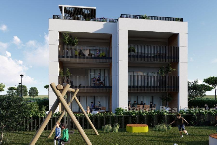 Terreno con albergo - progetto turistico