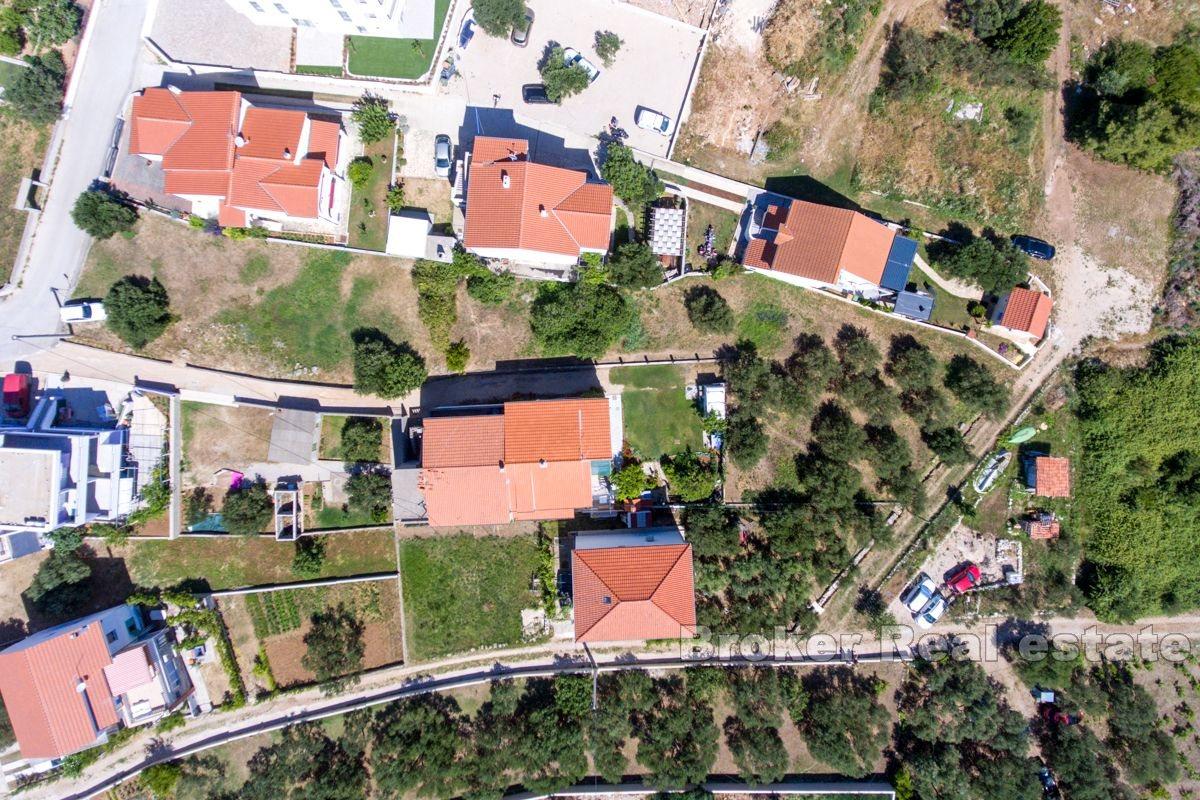 Building plot near the beach