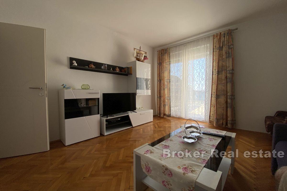 Restaurace s pokoji v první řadě k moři