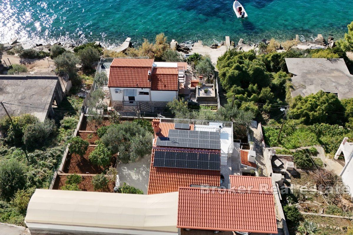 Maison individuelle avec vue dégagée sur la mer