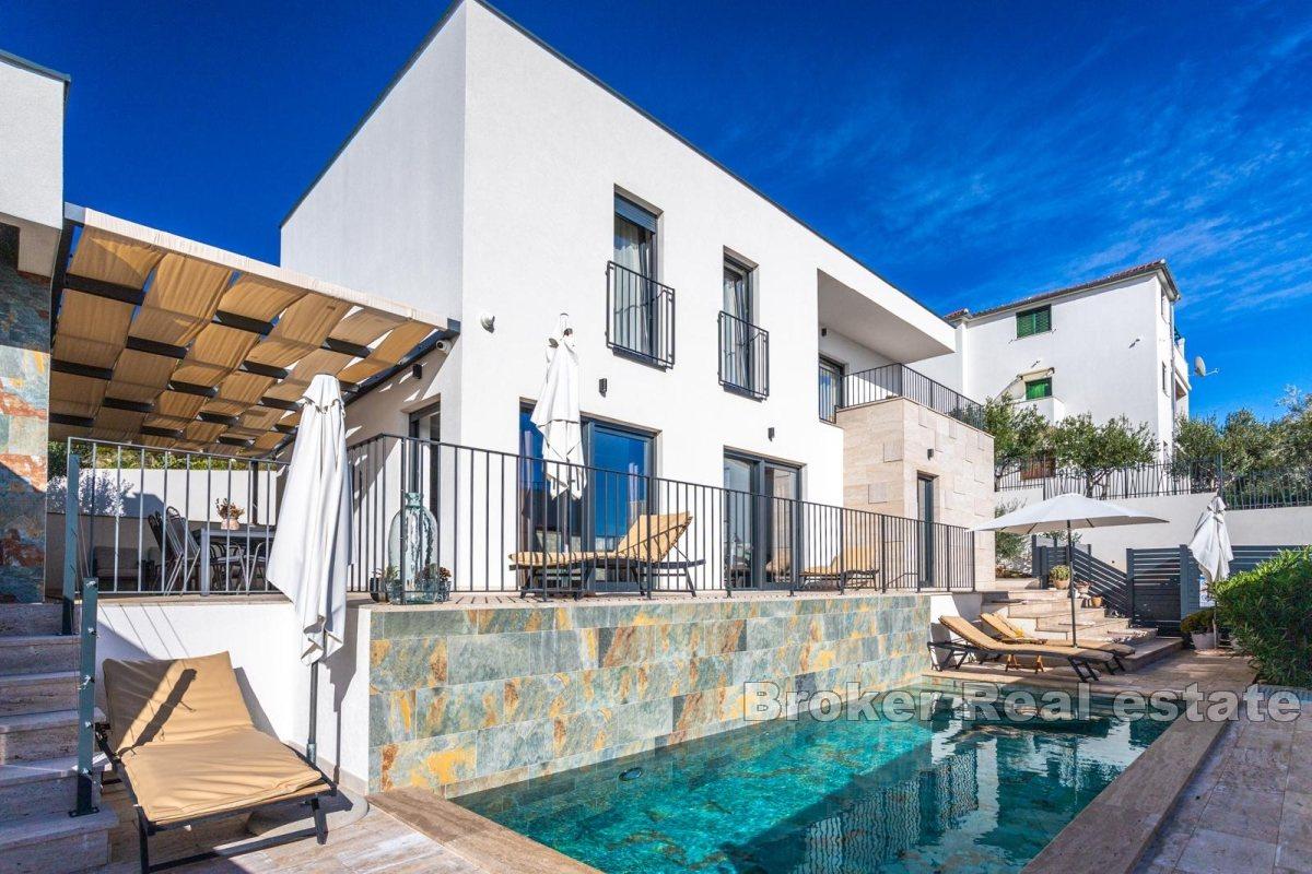 Villa de luxe nouvellement construite