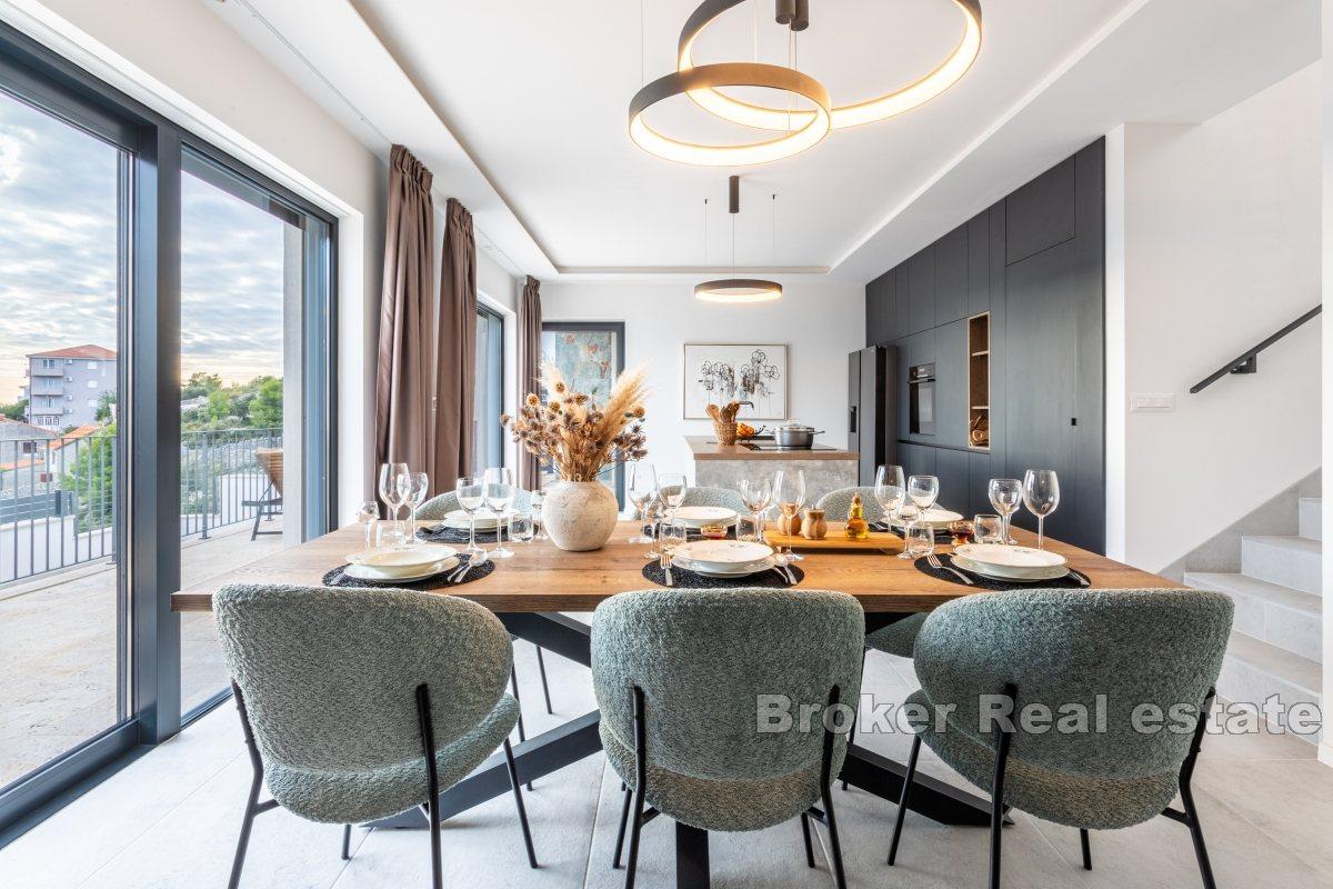 Villa de luxe nouvellement construite