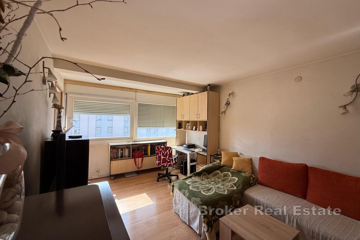Appartement de deux chambres dans un endroit attrayant à Split