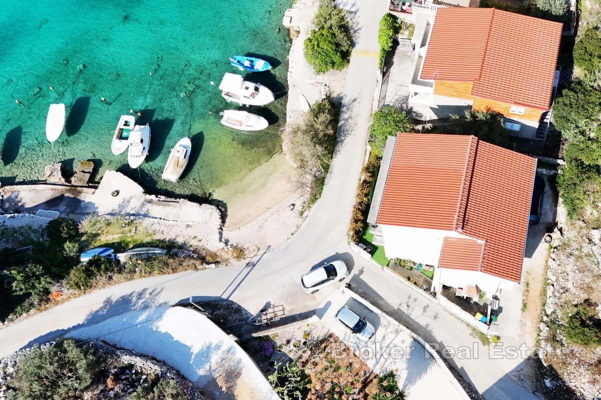 Charmant appartement à vendre – Première ligne de mer, près de Rogoznica