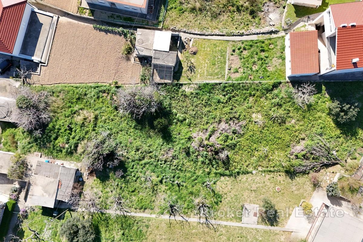 Terrain en zone constructible avec vue dégagée