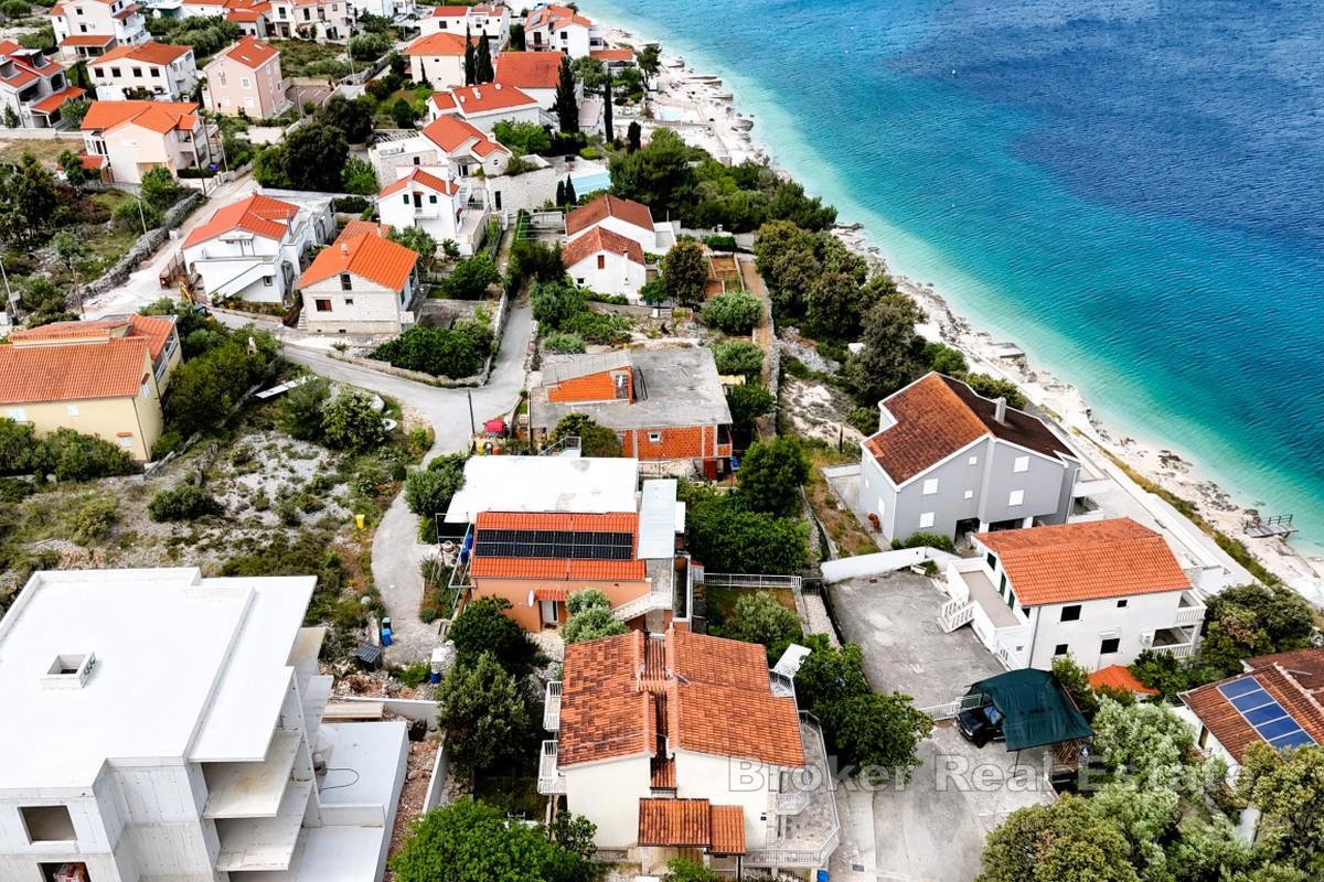 Moderne Strandwohnung mit Panoramablick aufs Meer