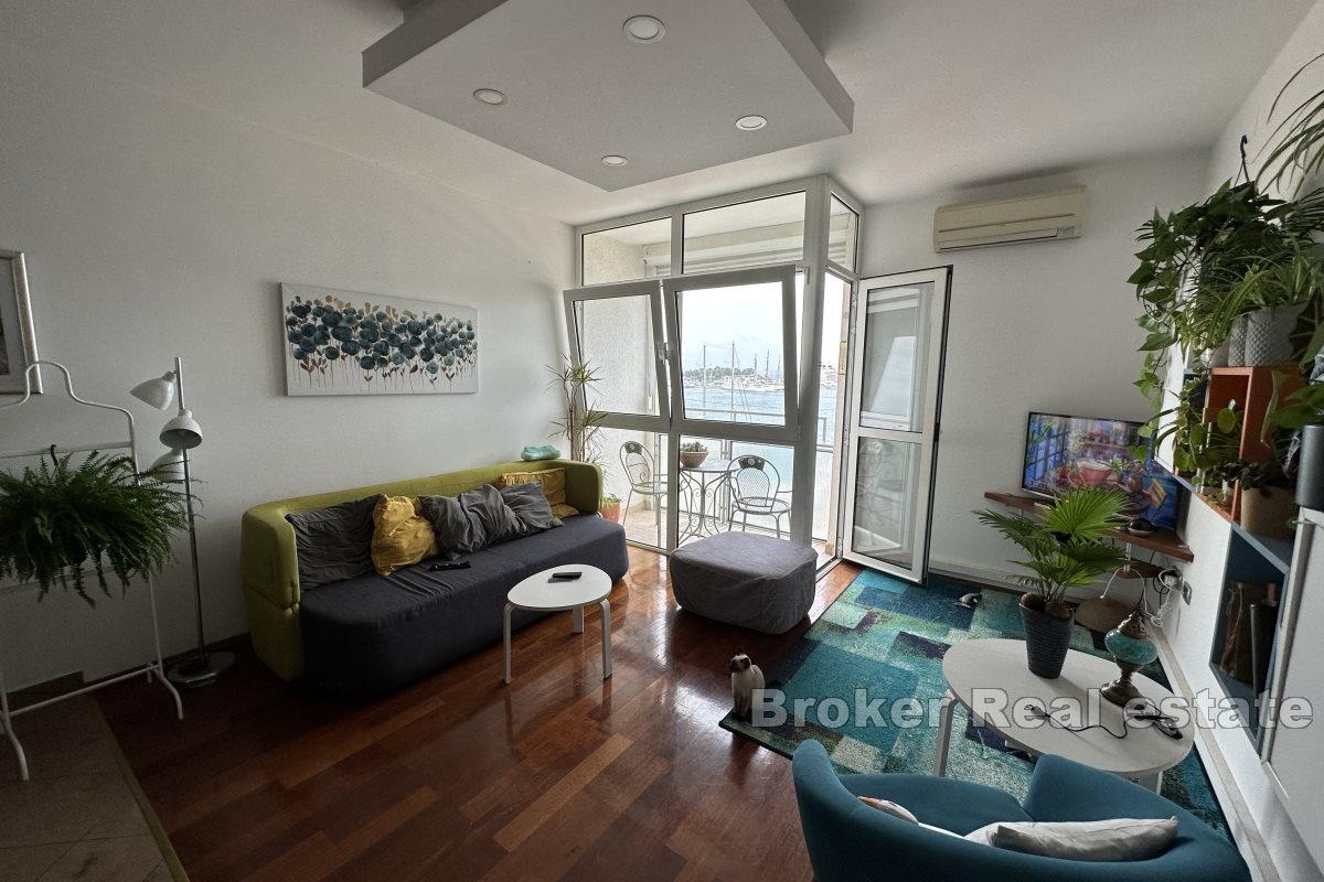 Comfortable two-bedroom apartment in a desirable location