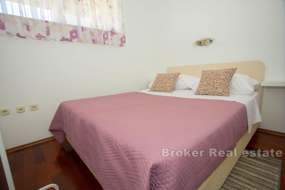 Comfortable two-bedroom apartment in a desirable location