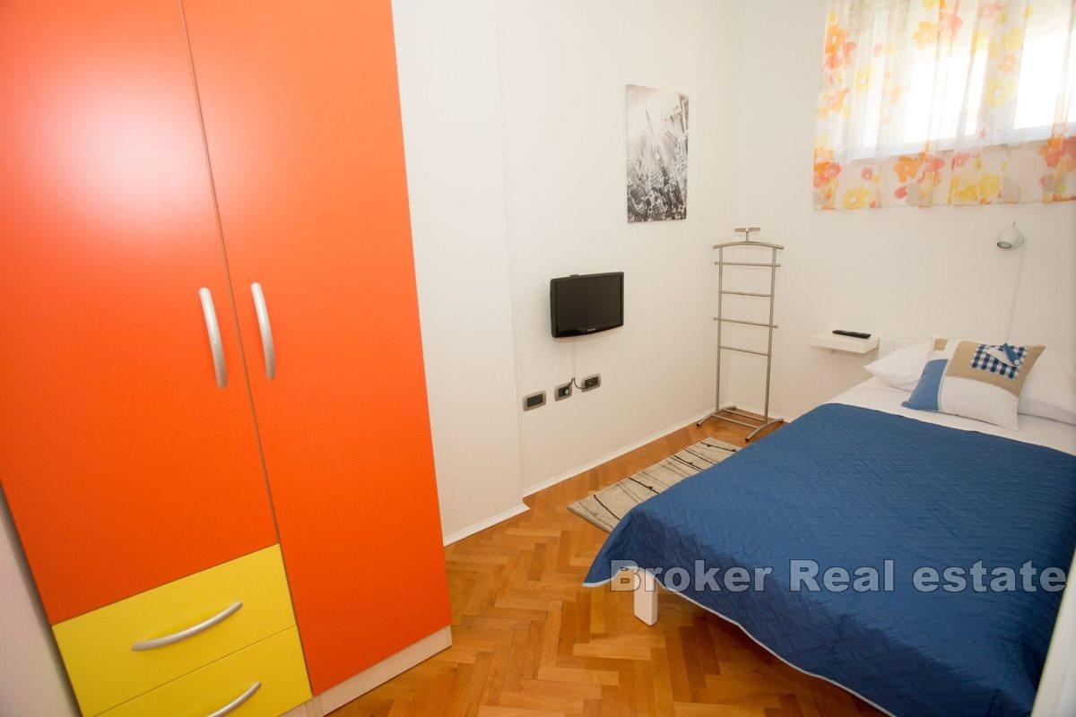 Comfortable two-bedroom apartment in a desirable location