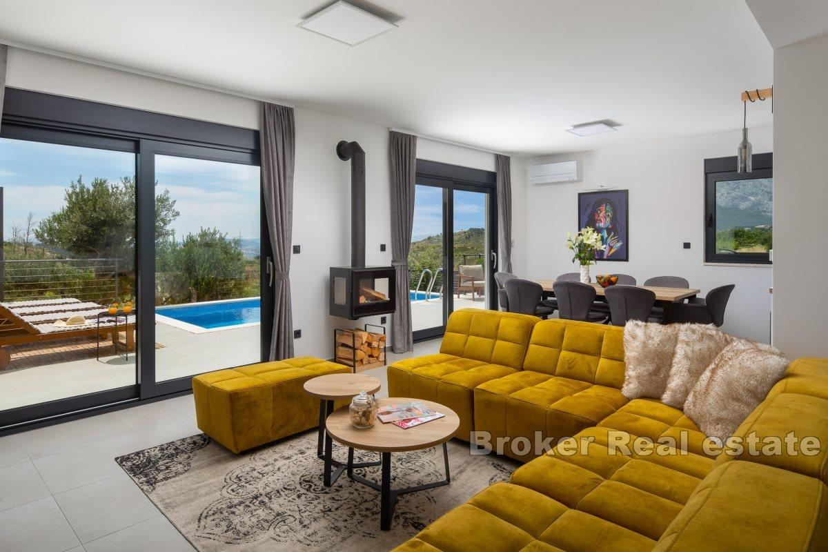 Einzigartige Villa mit großem Garten und Pool
