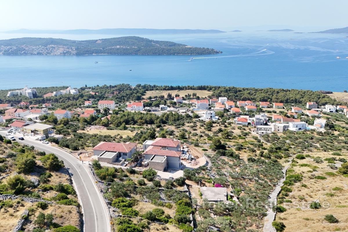 Terreno edificabile con vista mare
