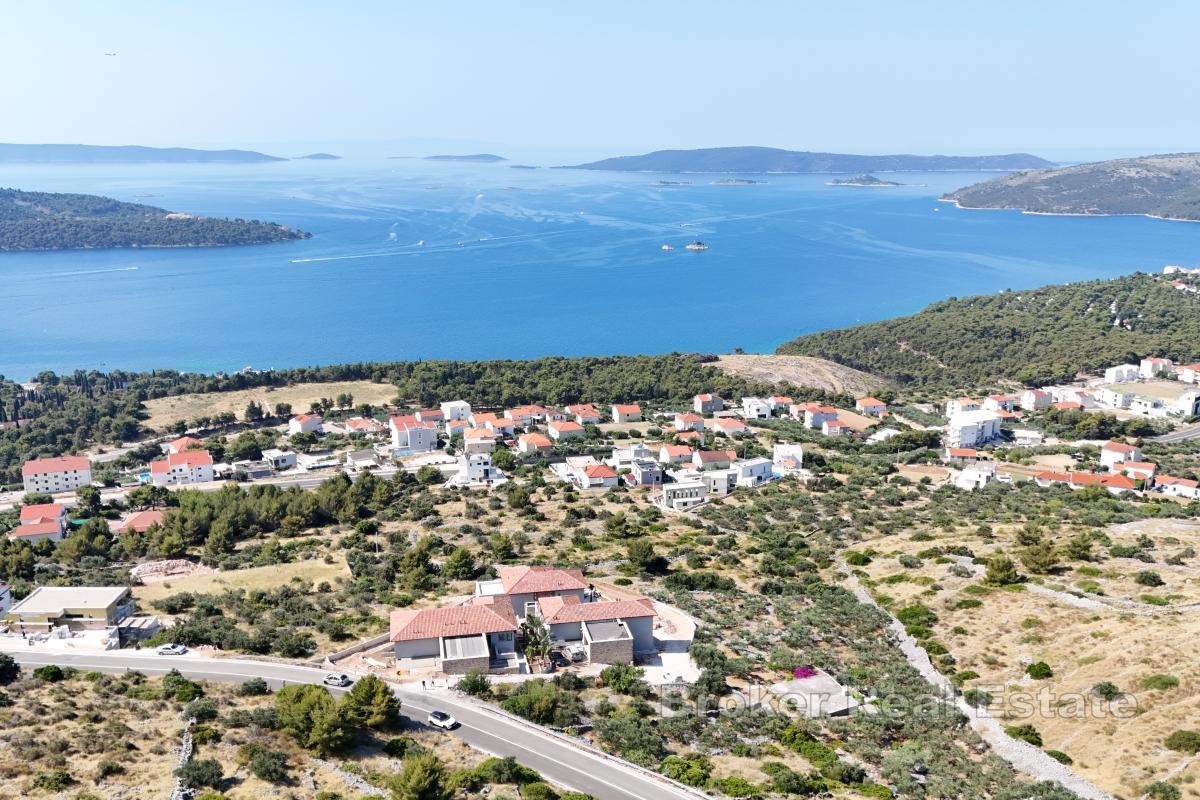 Terreno edificabile con vista mare