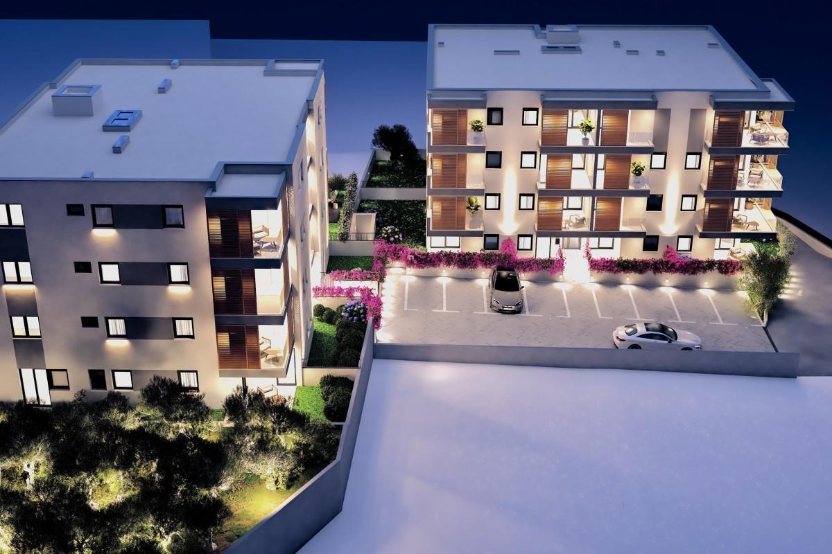 Splendido appartamento al piano terra con giardino