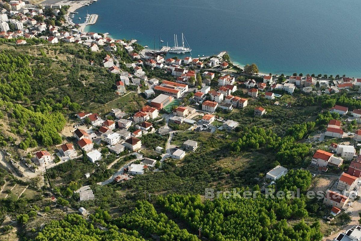 Terreno edificabile unico con una splendida vista sul mare