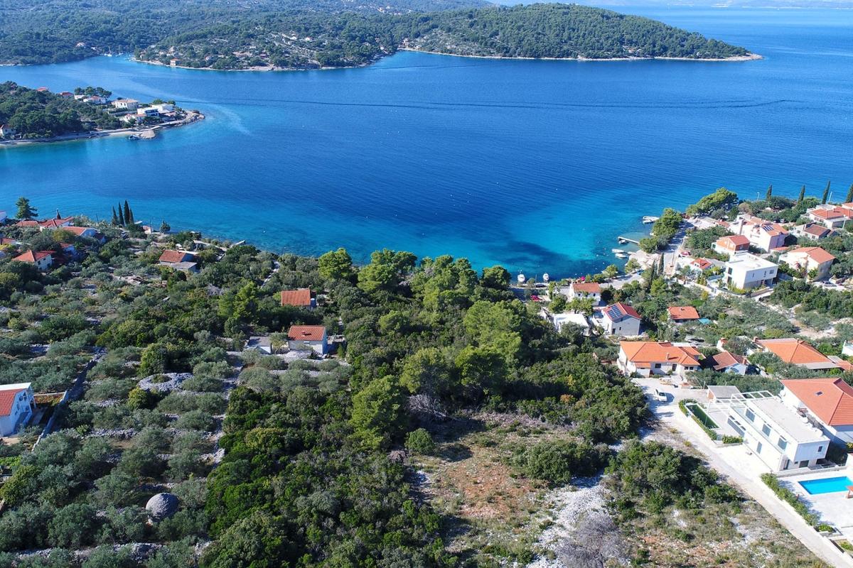 001-2047-105-Solta-Building-plot-with-a-sea-view-for-sale