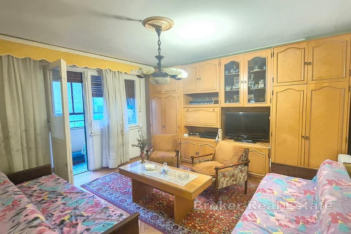 Appartement de plain-pied avec trois chambres