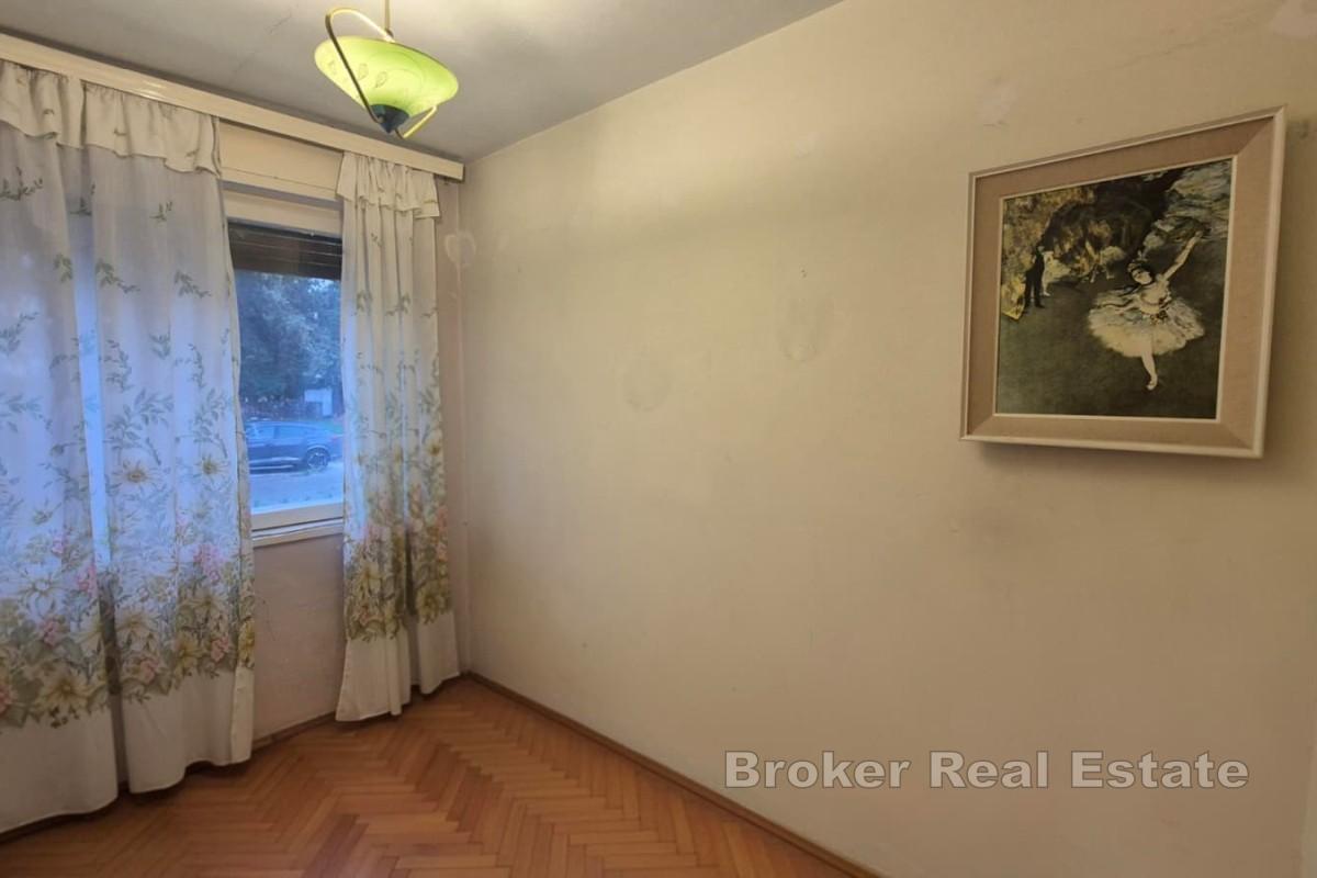 Appartement de plain-pied avec trois chambres
