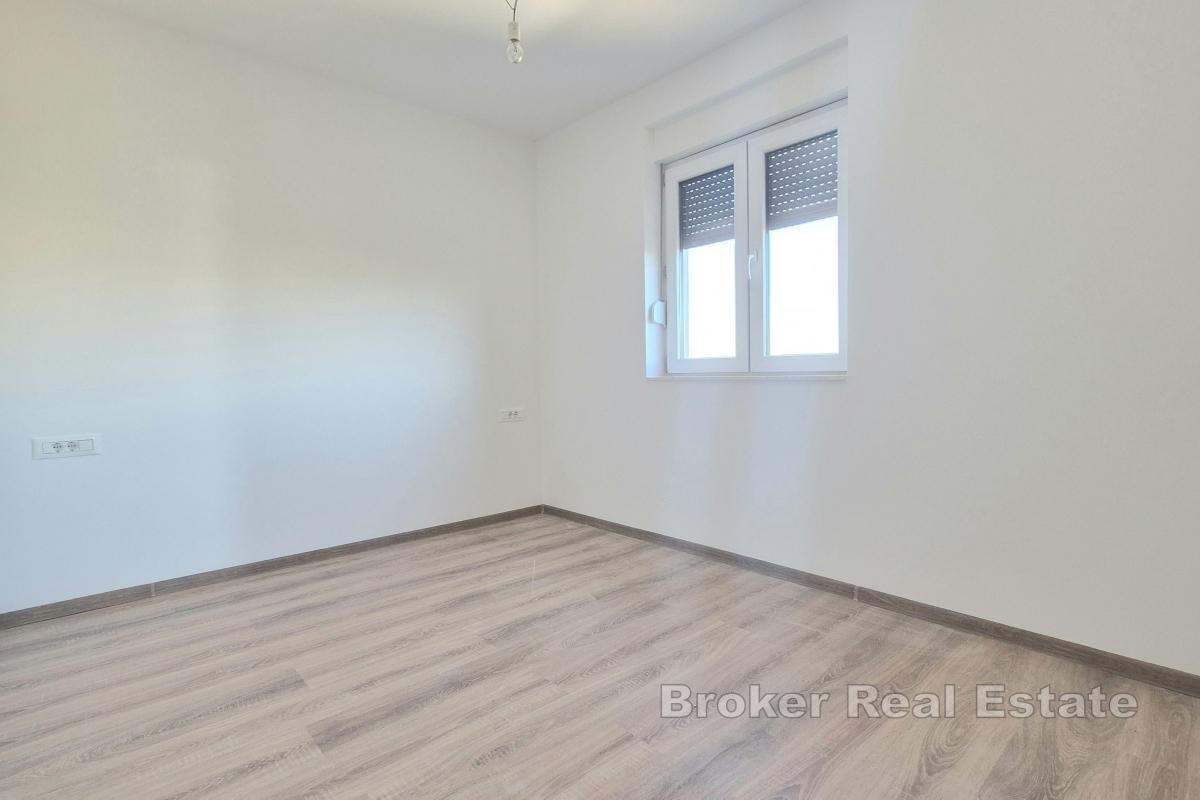 Penthouse se střešní terasou v novostavbě