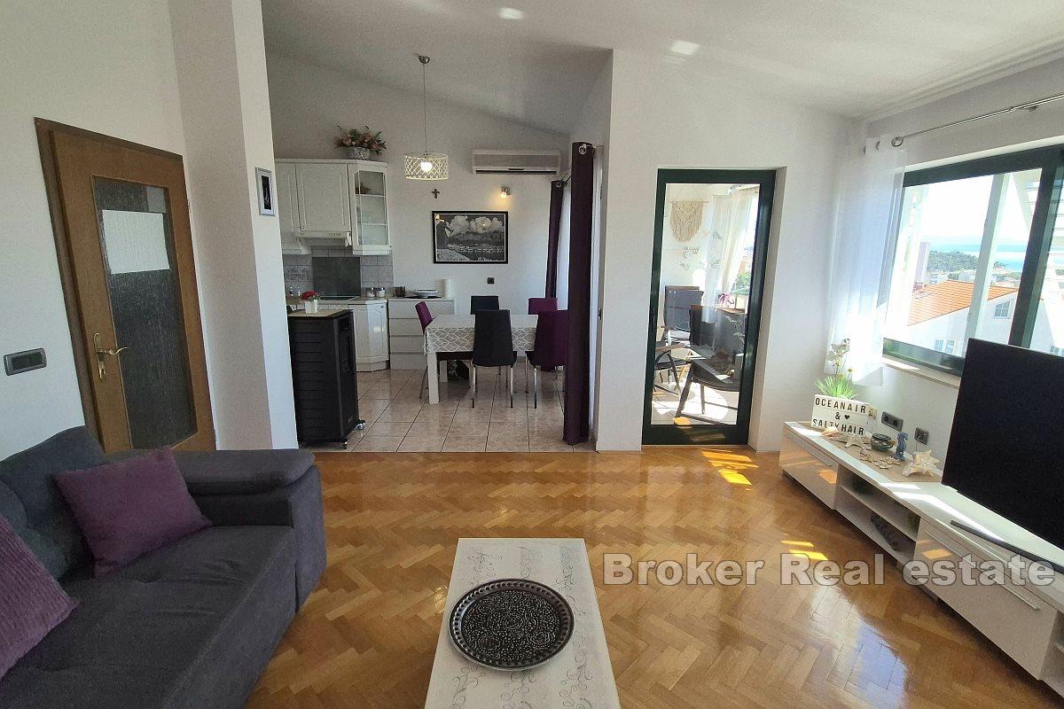 Dwupoziomowy apartament blisko plaży