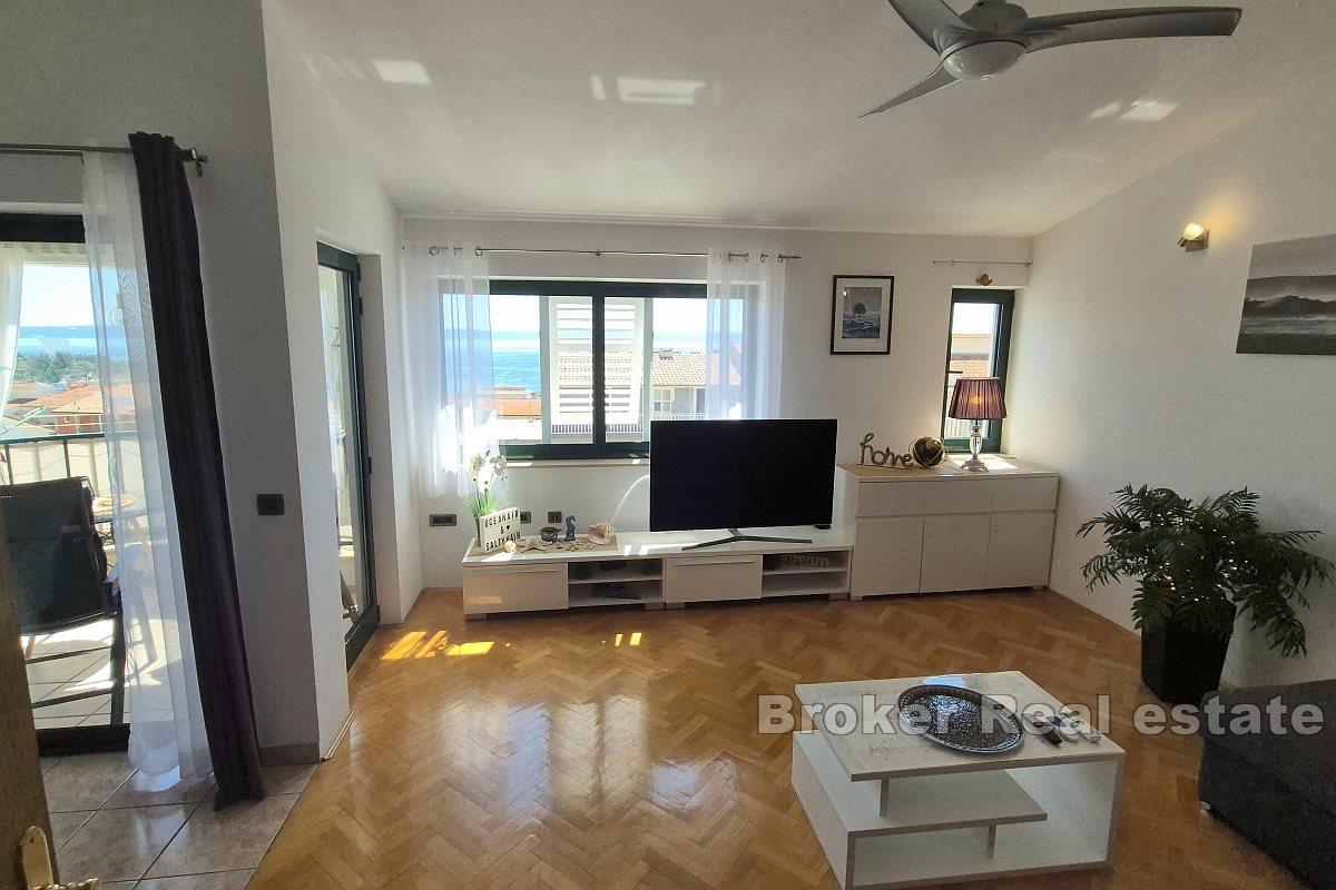 Dwupoziomowy apartament blisko plaży