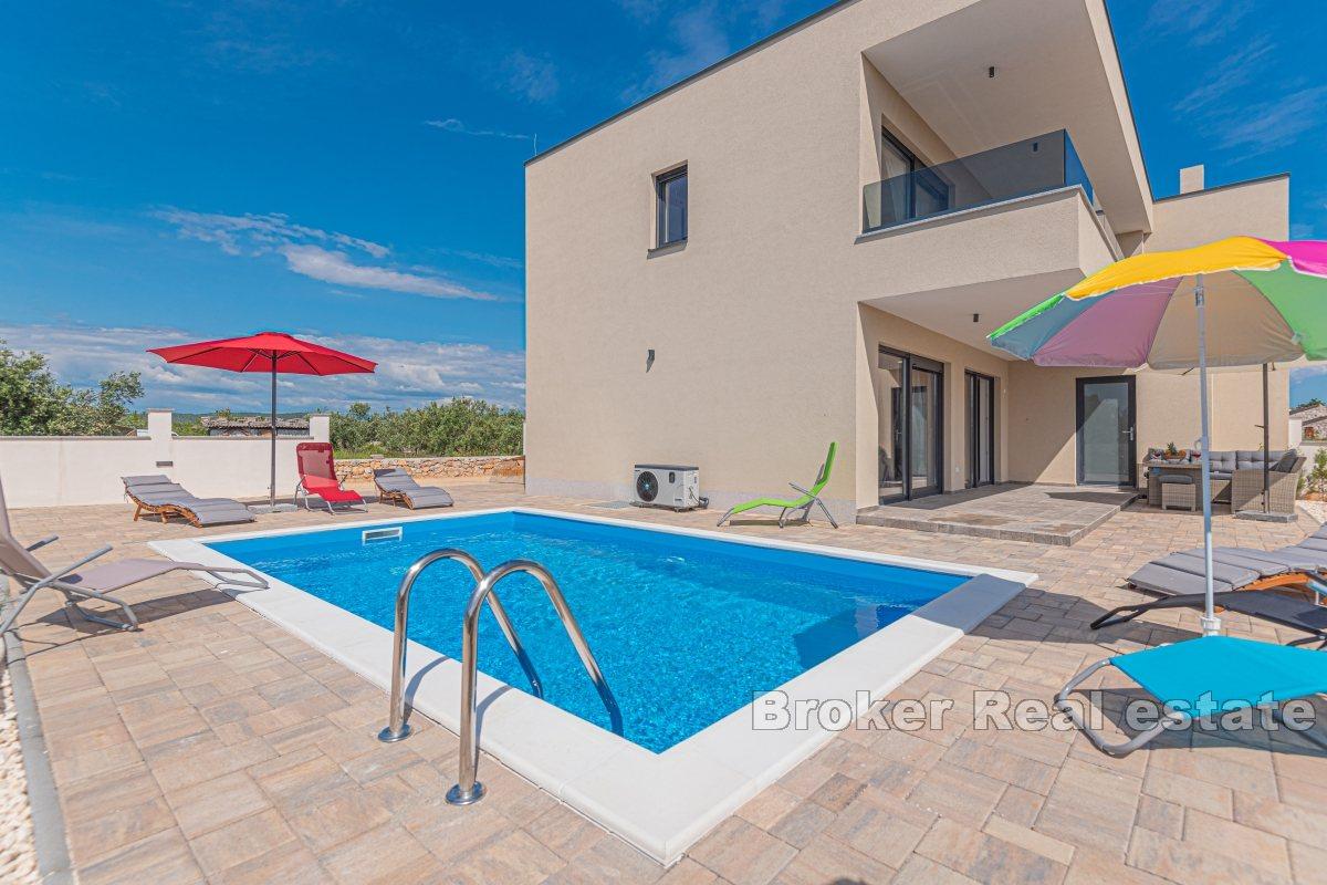 Villa in ruhiger Nachbarschaft