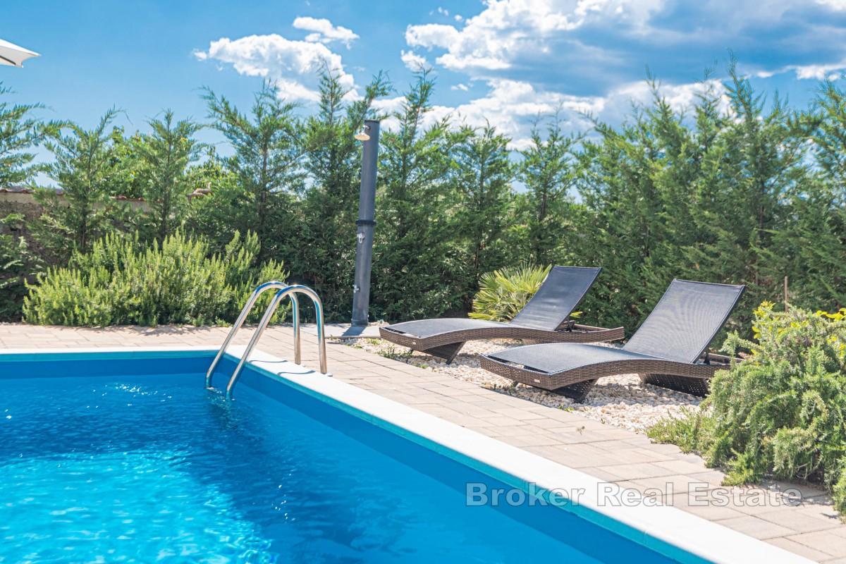 Villa in ruhiger Nachbarschaft