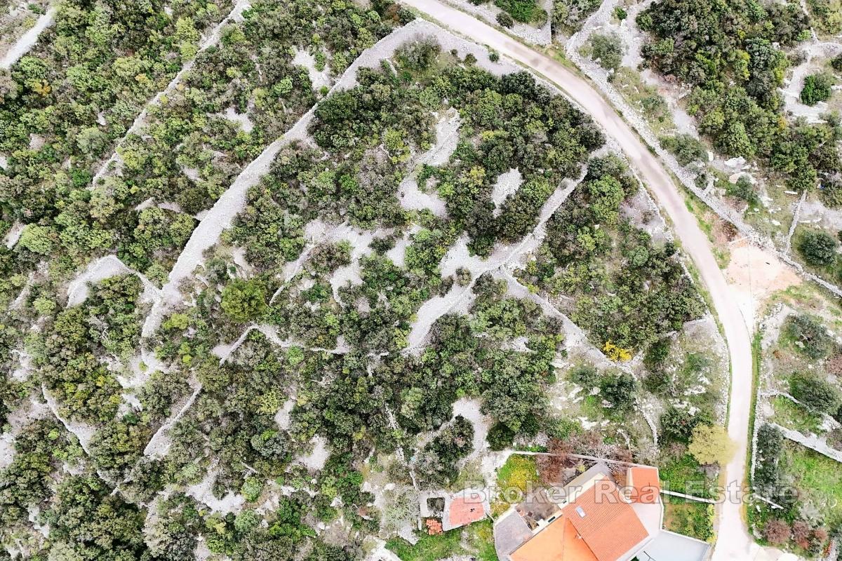 Terreno edificabile con vista libera sul mare
