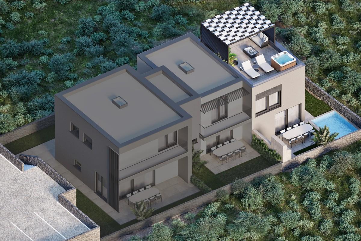 001-2047-81-Vodice-Two-story-triplex-with-yard-and-pool-for-sale