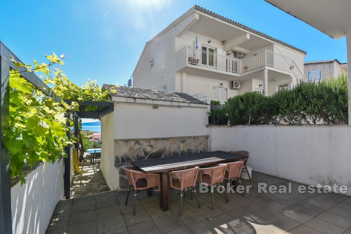 Interessante condominio commerciale vicino al mare
