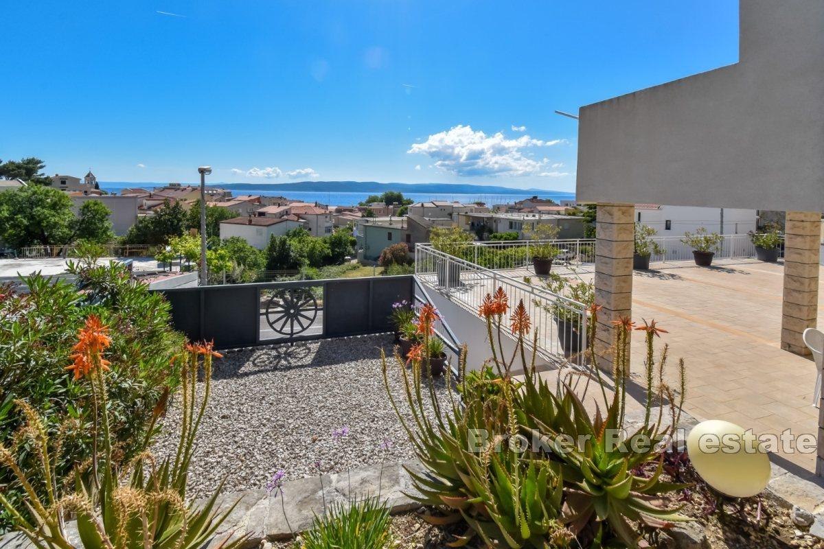 Interessante condominio commerciale vicino al mare