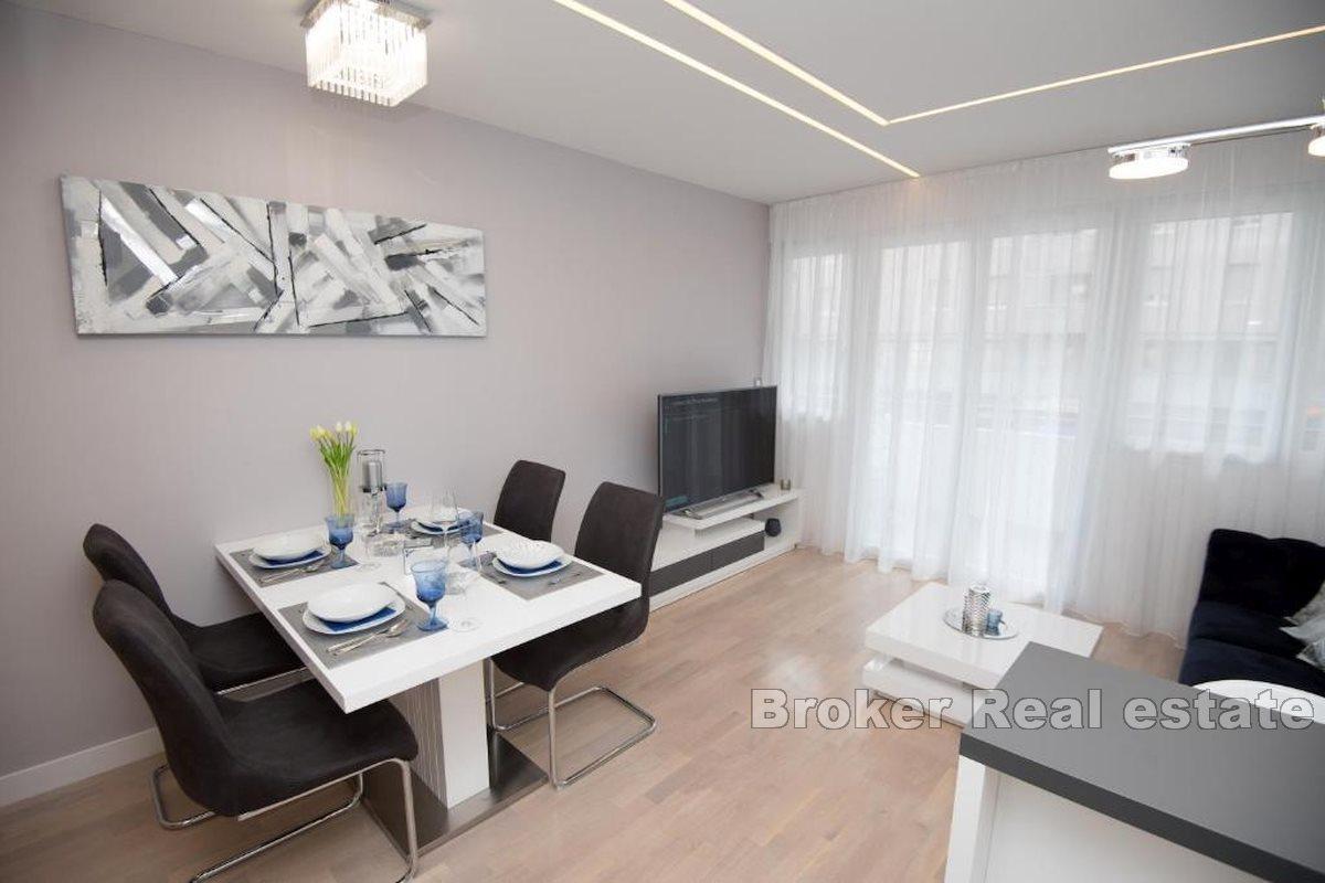 Unique two-bedroom apartment in a mobile location