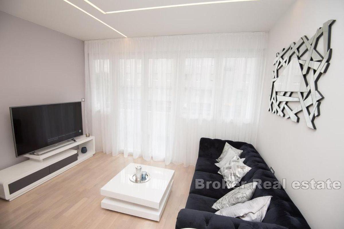 Unique two-bedroom apartment in a mobile location