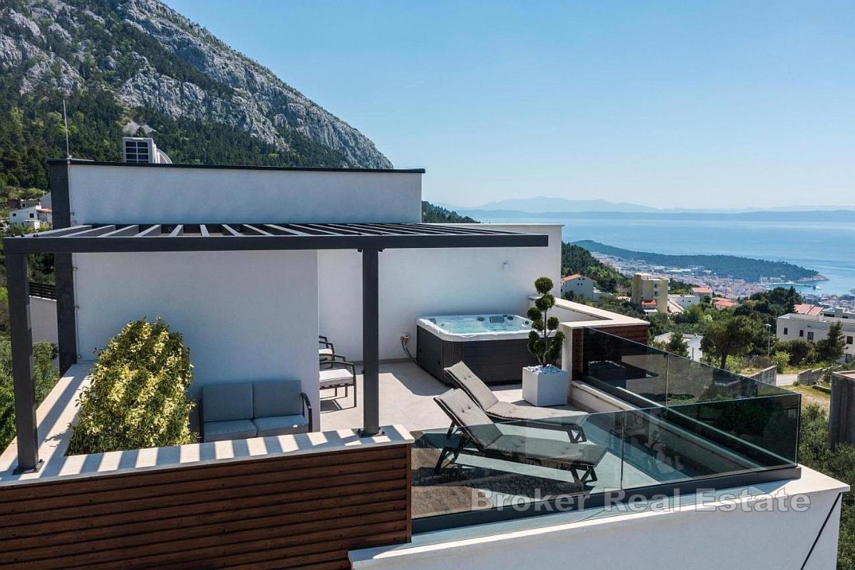 Attraktive Villa mit offenem Meerblick