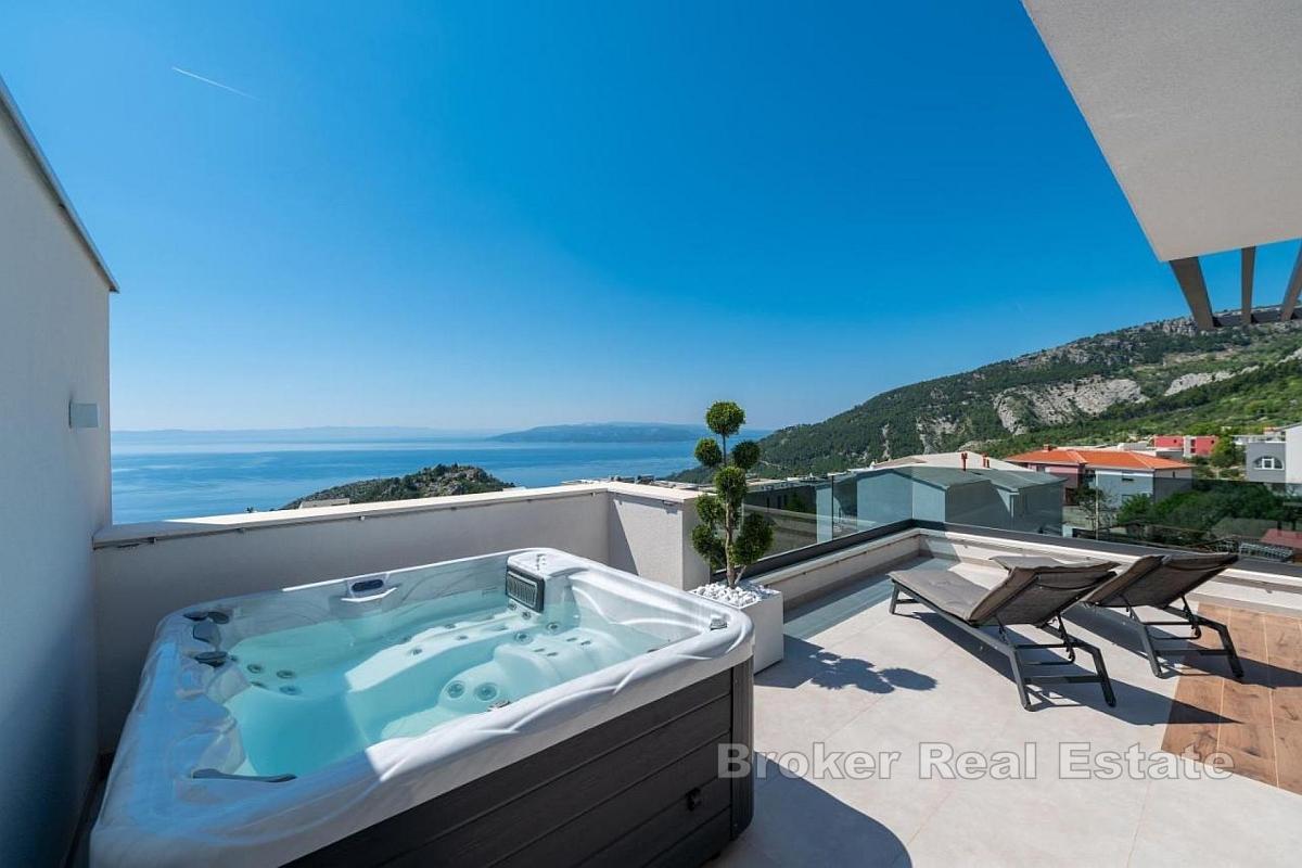 Attraktive Villa mit offenem Meerblick