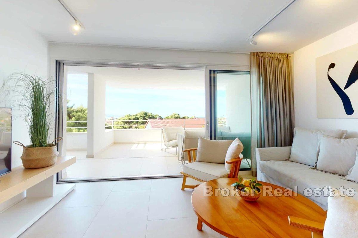 Appartamento con ampio terrazzo e vista